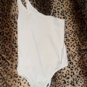 White One-Shoulder Bodysuit